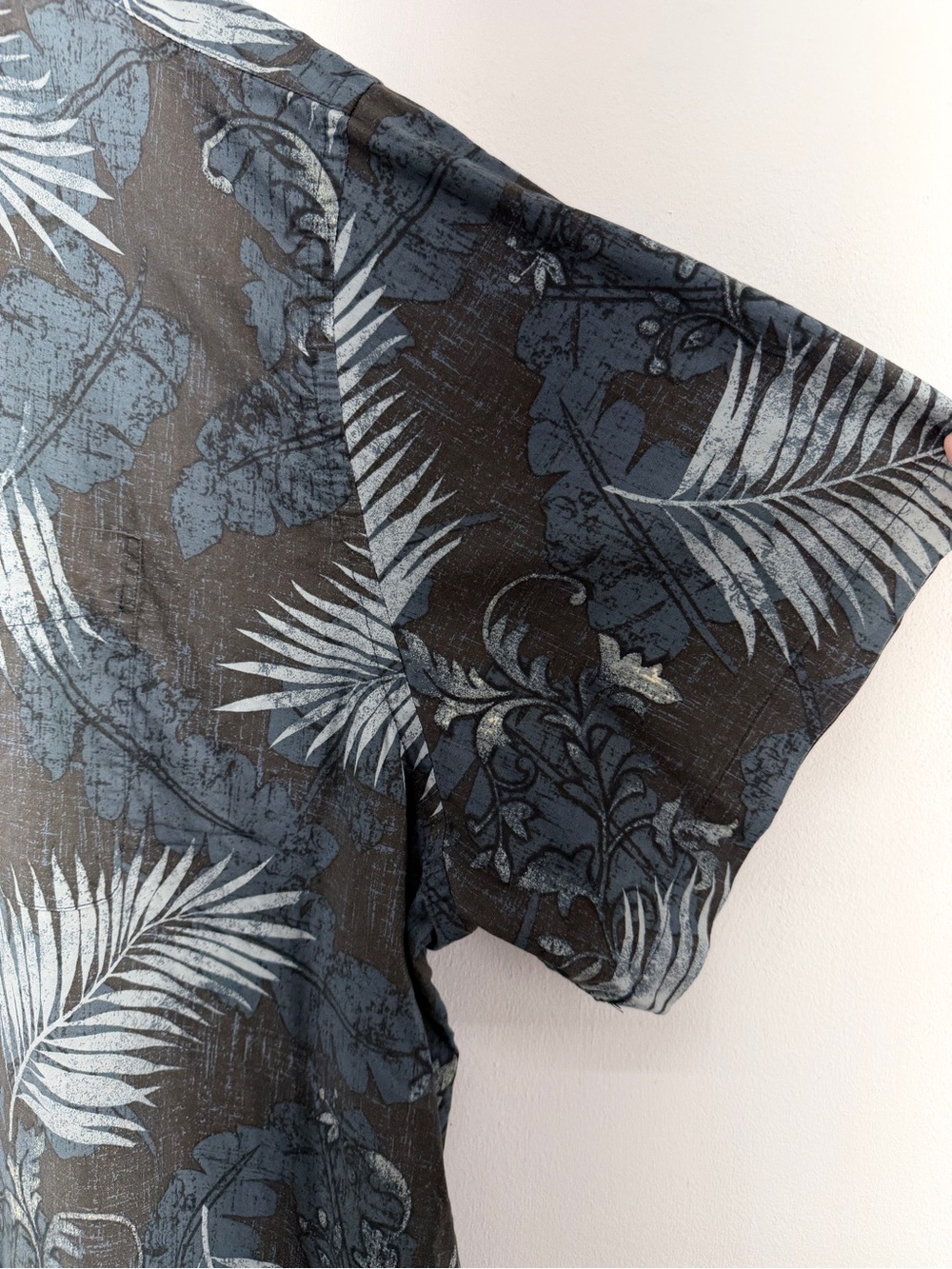 Harbor Bay Blue and Gray Tropical Button-Down Shirt - Picture 6 of 11